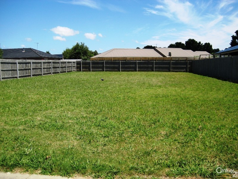 35 Sudholz Street, Bittern VIC 3918