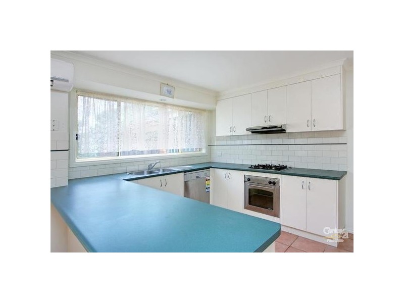 4 Moresby Court, Hastings VIC 3915