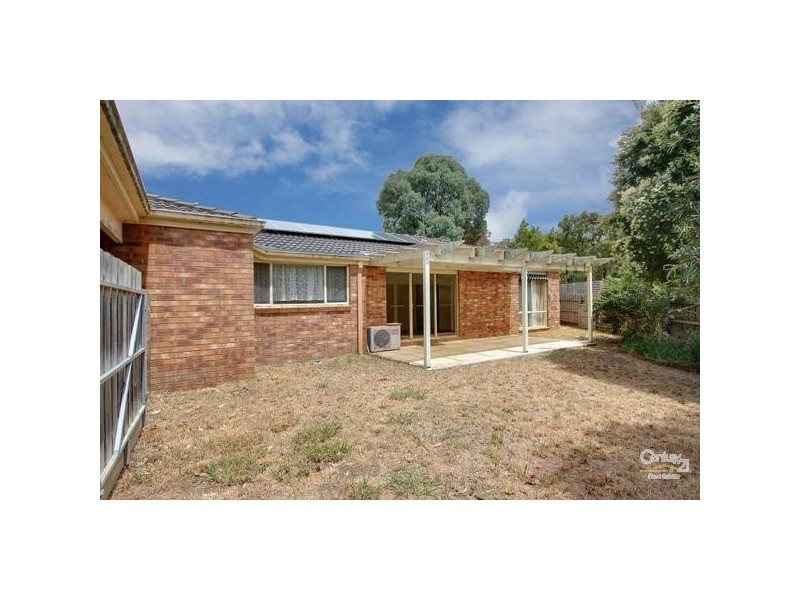 4 Moresby Court, Hastings VIC 3915