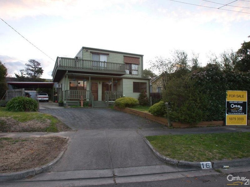 16 Pinewood Drive, Hastings VIC 3915