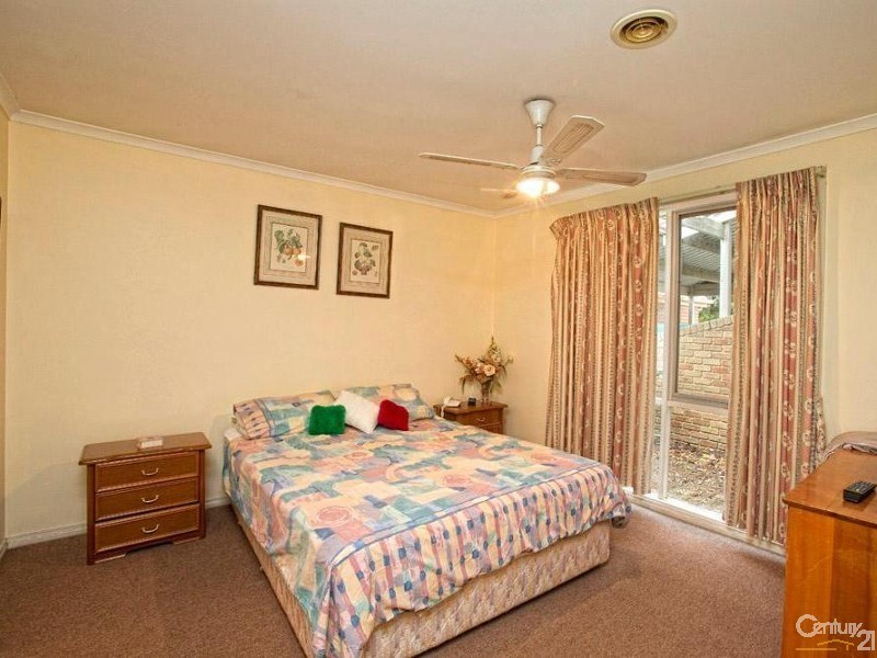 10 Merlebah Court, Hastings VIC 3915