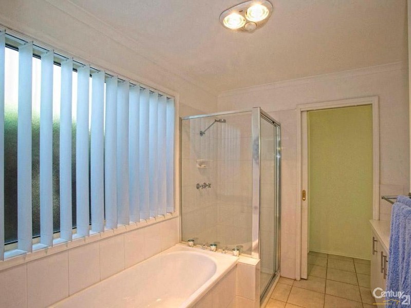 2A Raymond Street, Somerville VIC 3912