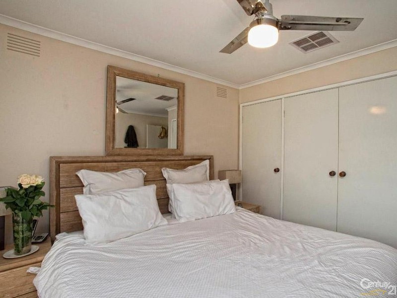 17 Skinner Street, Bittern VIC 3918