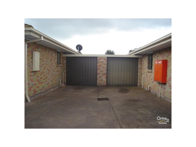 4/2 Simon Street, Hastings VIC 3915