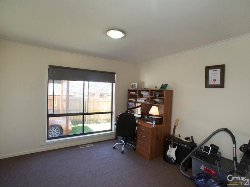 14 Hilltop Rise, Hastings VIC 3915