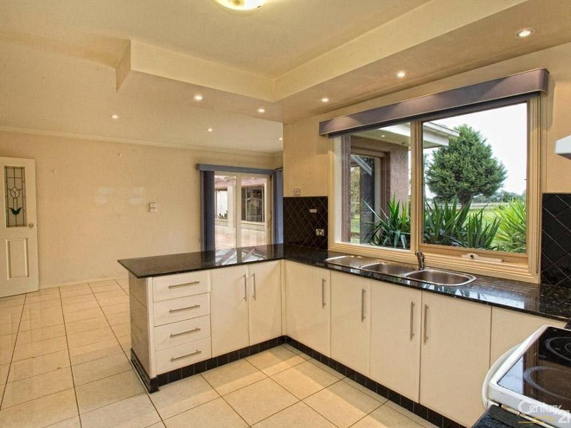 101 Myers Road, Bittern VIC 3918