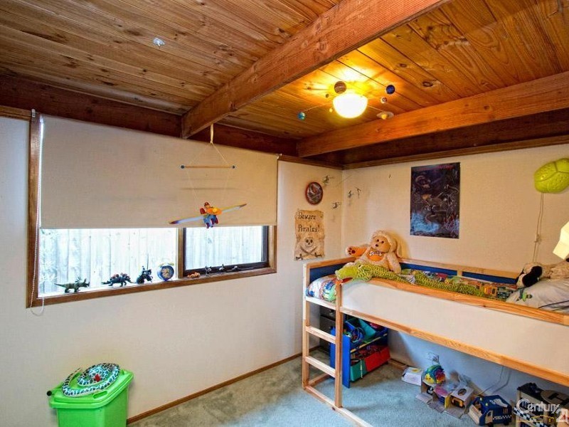 11 Austin Court, Crib Point VIC 3919