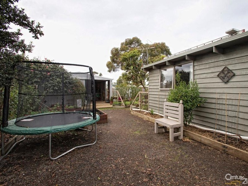 11 Austin Court, Crib Point VIC 3919