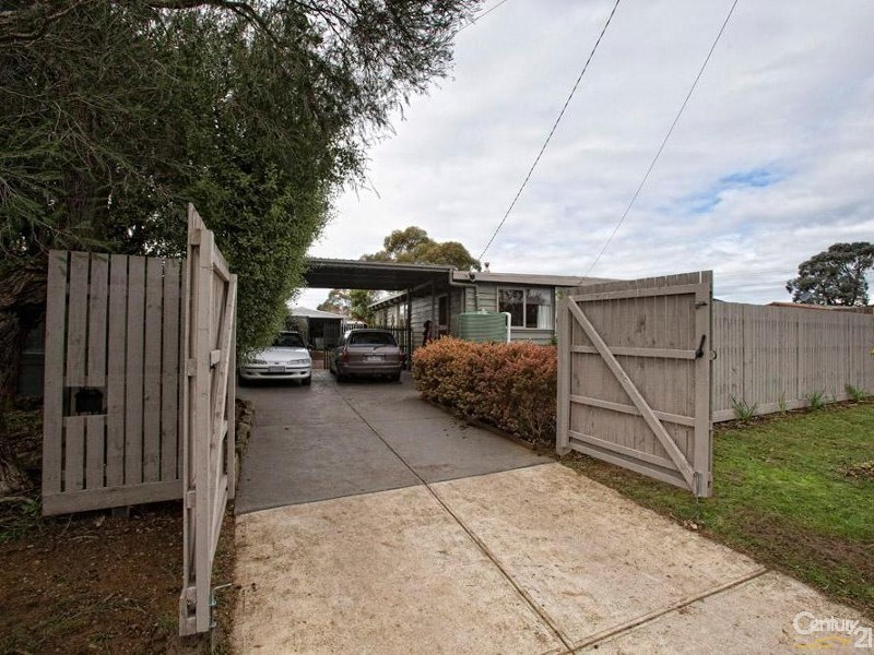 11 Austin Court, Crib Point VIC 3919