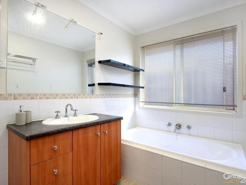 7 Matthew Circuit, Hastings VIC 3915