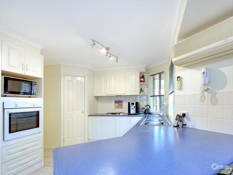 5 John Vear Close, Hastings VIC 3915