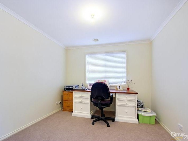 5 John Vear Close, Hastings VIC 3915