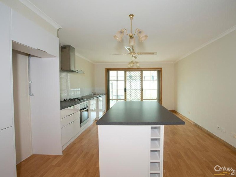 1/1 PARK STREET, Bittern VIC 3918