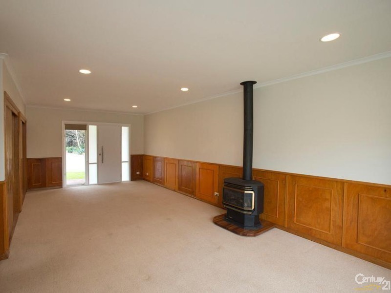 2/1 PARK STREET, Bittern VIC 3918