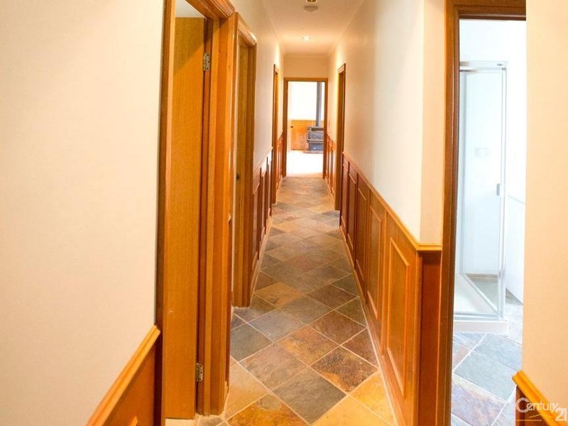 2/1 PARK STREET, Bittern VIC 3918