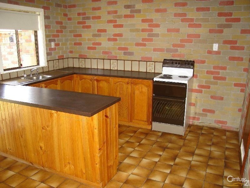 3/2 Simon Street, Hastings VIC 3915