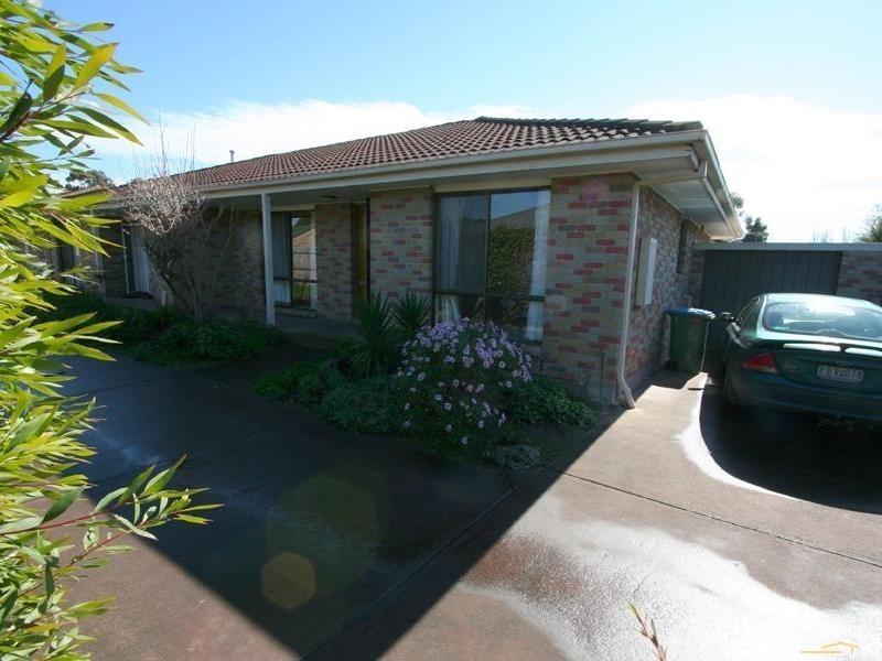 2/2 Simon Street, Hastings VIC 3915