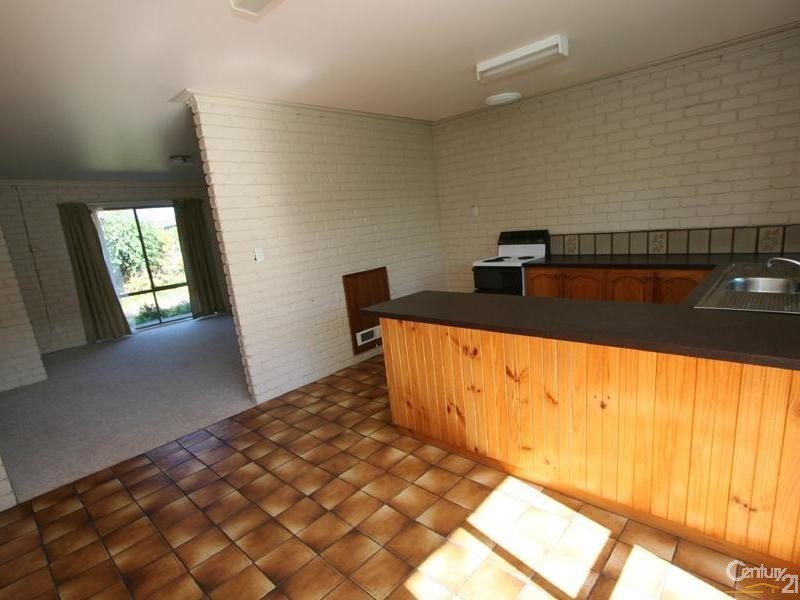 2/2 Simon Street, Hastings VIC 3915