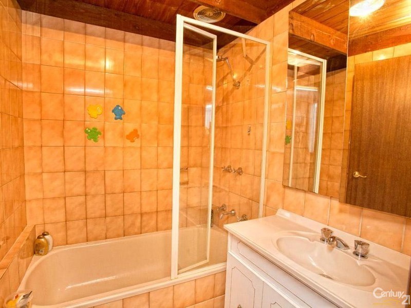 11 Austin Court, Crib Point VIC 3919