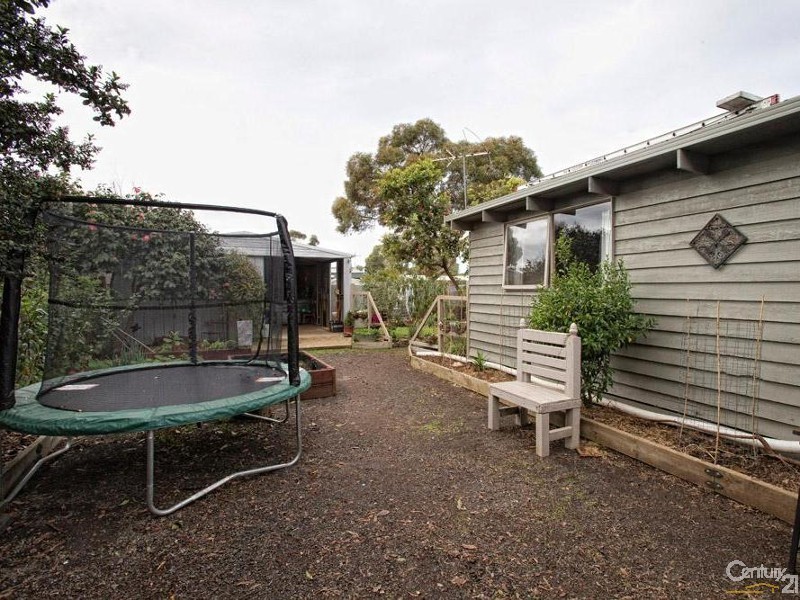 11 Austin Court, Crib Point VIC 3919