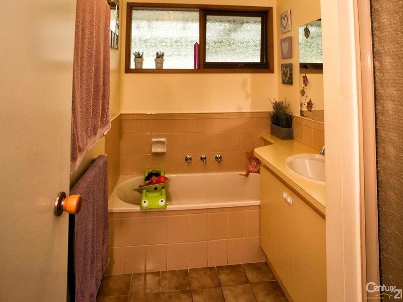 32 Campbell Street, Crib Point VIC 3919