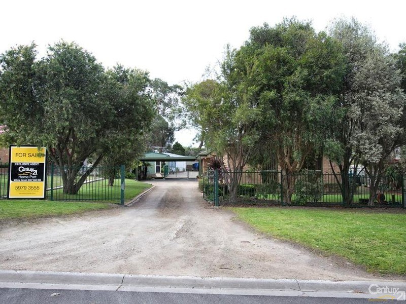 32 Campbell Street, Crib Point VIC 3919