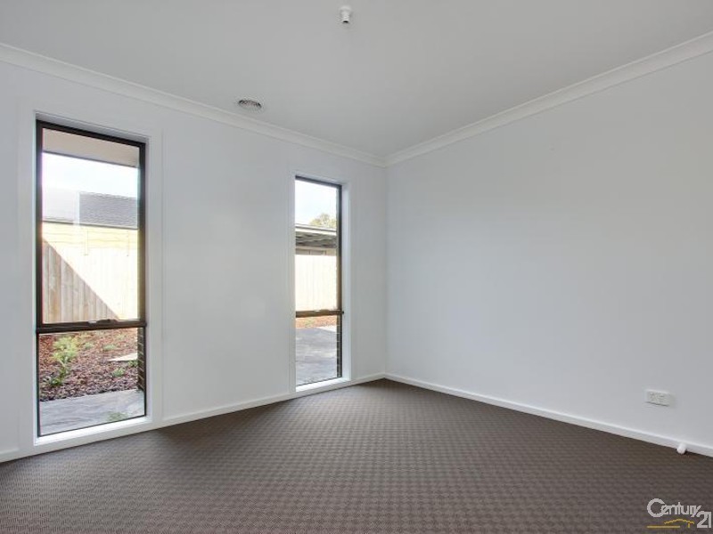 4/14 Hilltop Rise, Hastings VIC 3915