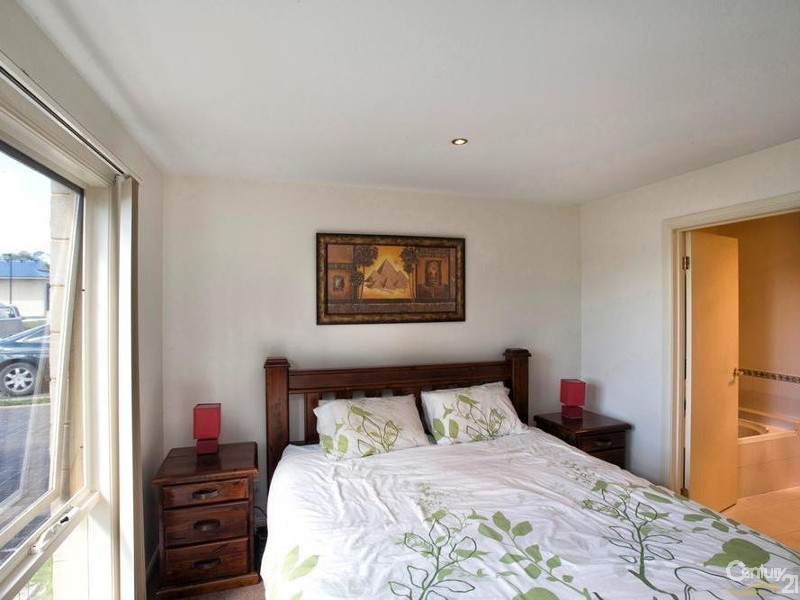 1/9 Peddle Street, Bittern VIC 3918