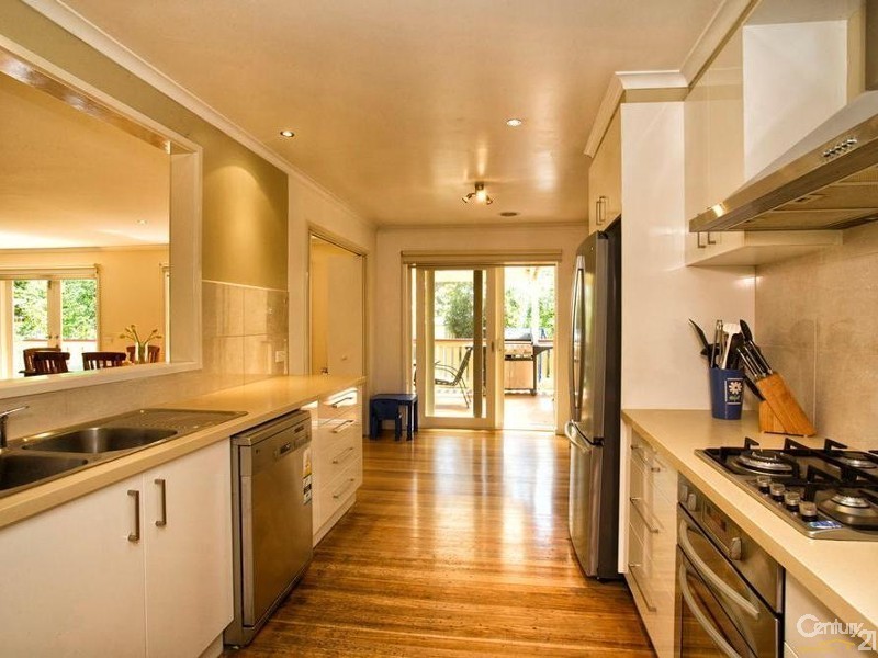 2 Bond Close, Crib Point VIC 3919