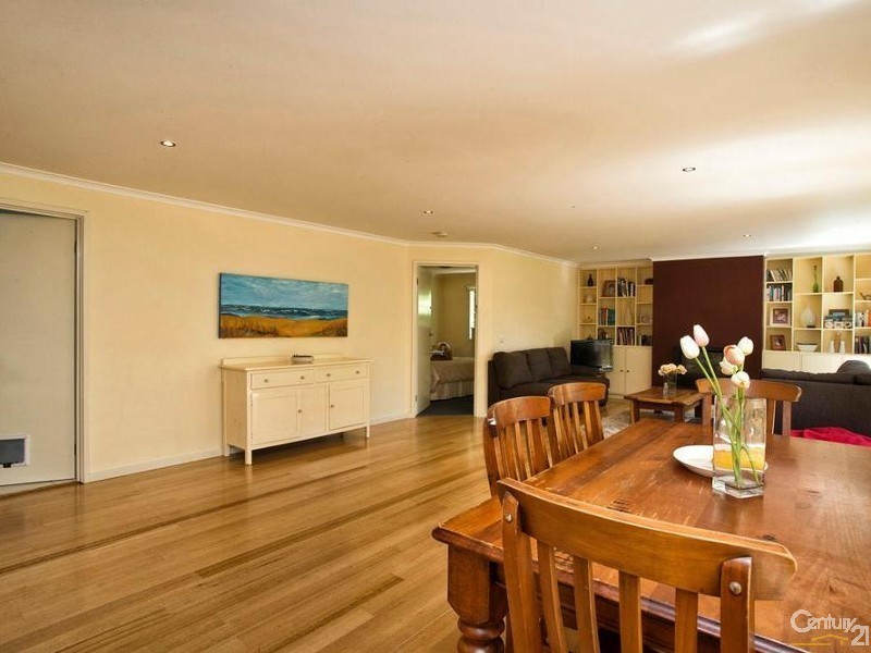 2 Bond Close, Crib Point VIC 3919