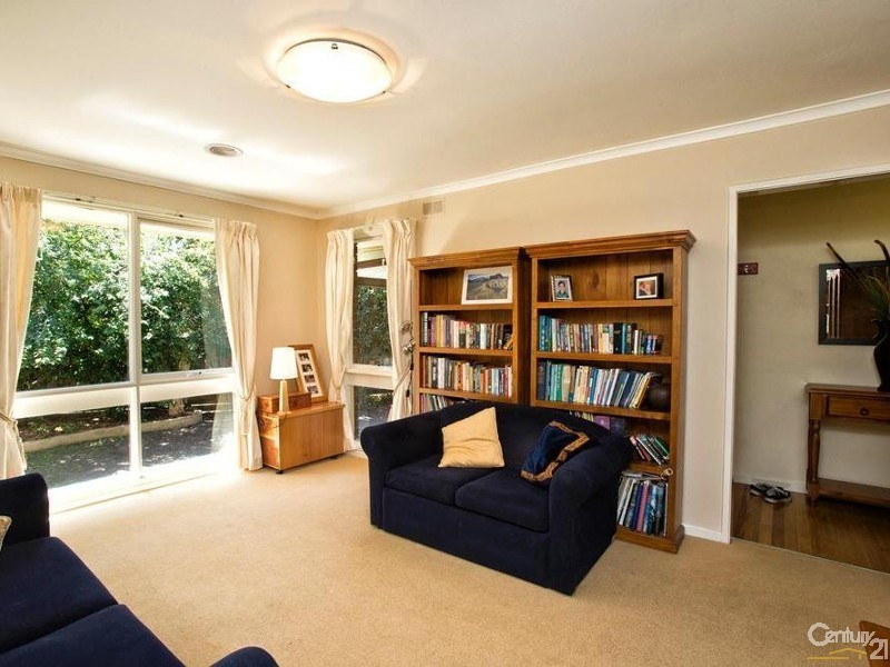 2 Bond Close, Crib Point VIC 3919