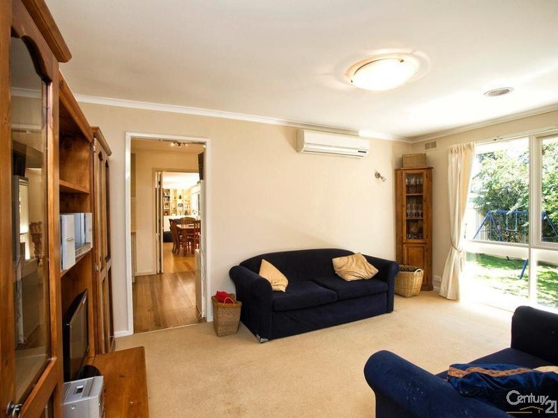 2 Bond Close, Crib Point VIC 3919