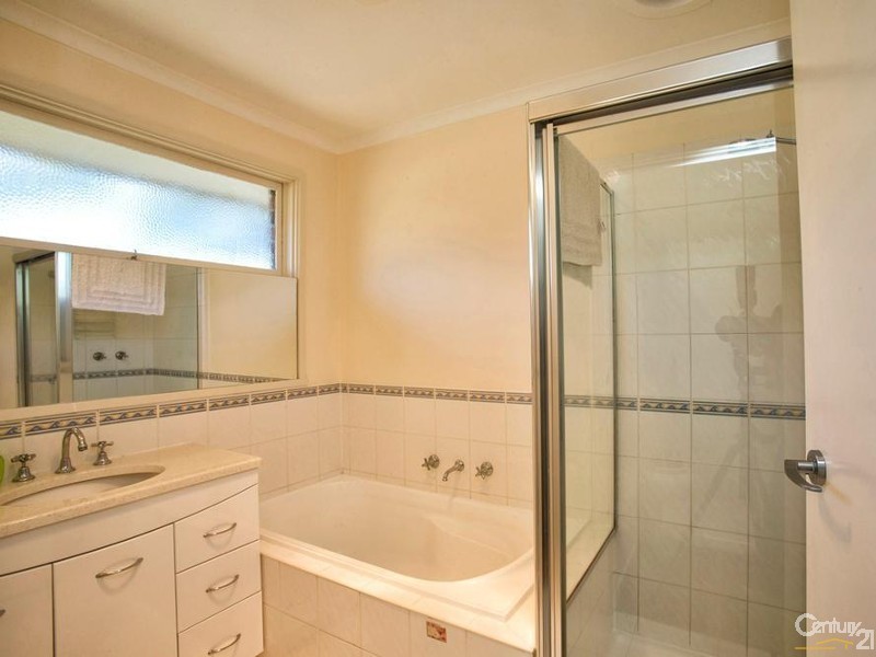 2 Bond Close, Crib Point VIC 3919