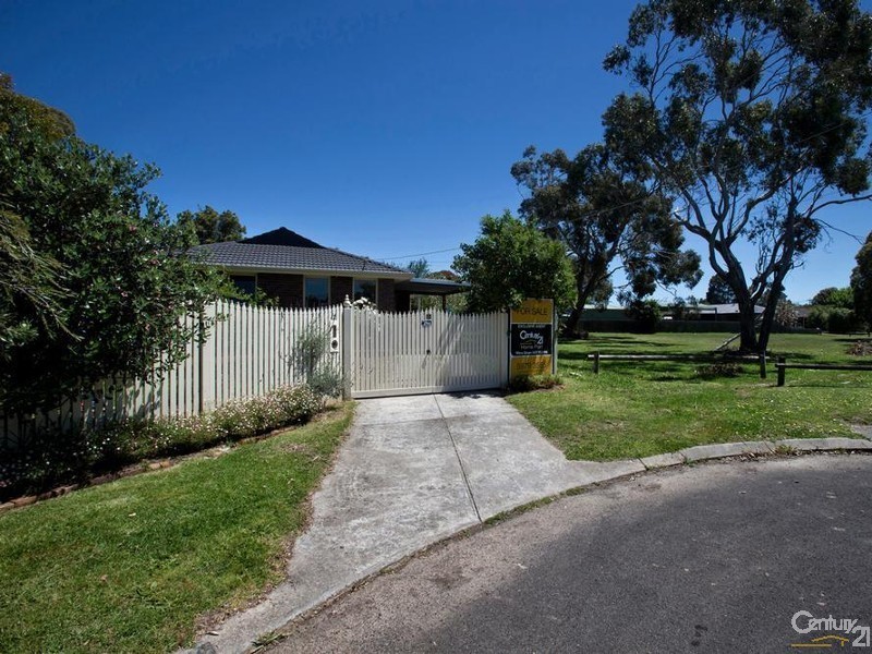 2 Bond Close, Crib Point VIC 3919