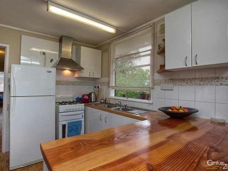 99 Governors Road, Crib Point VIC 3919