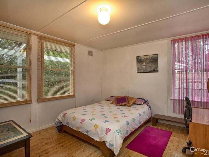 99 Governors Road, Crib Point VIC 3919