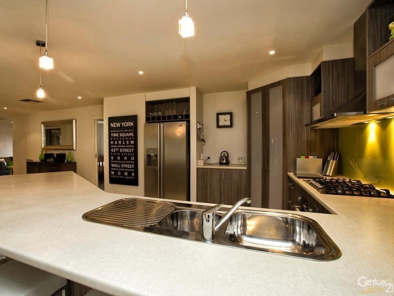 17 Hector Close, Bittern VIC 3918