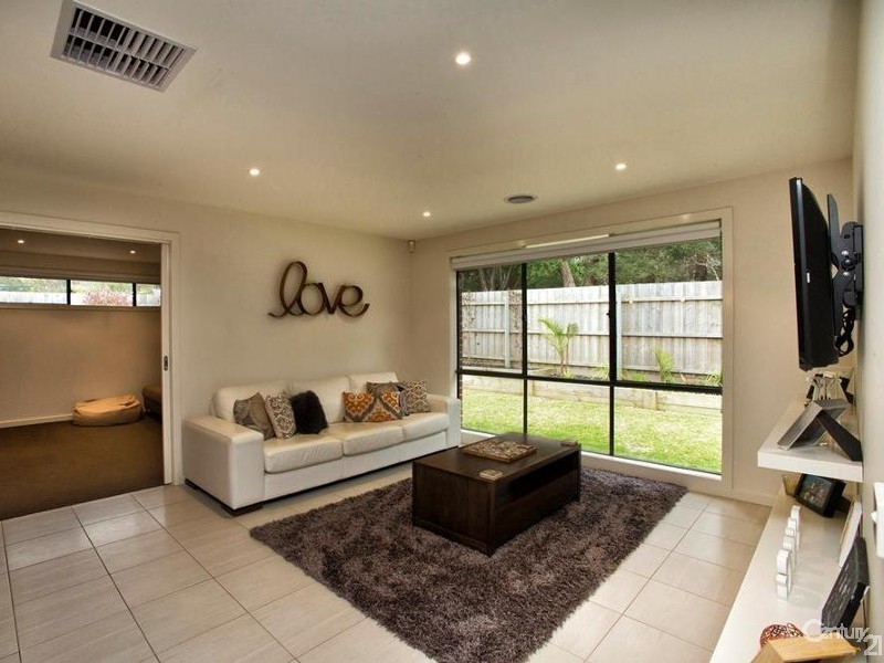 17 Hector Close, Bittern VIC 3918