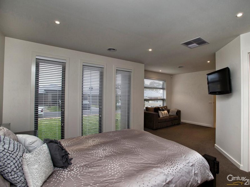 17 Hector Close, Bittern VIC 3918