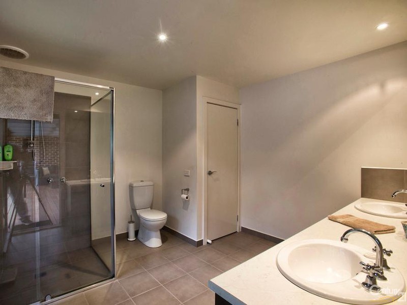 17 Hector Close, Bittern VIC 3918