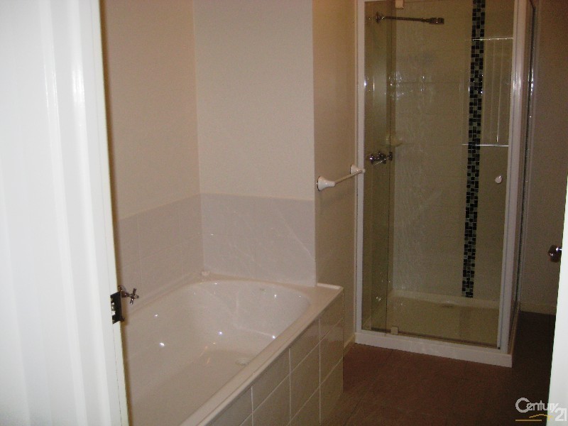 16/10 Kingfisher Court, Hastings VIC 3915