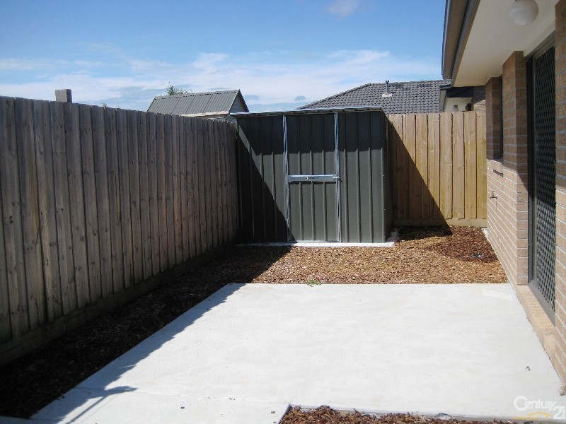 16/10 Kingfisher Court, Hastings VIC 3915