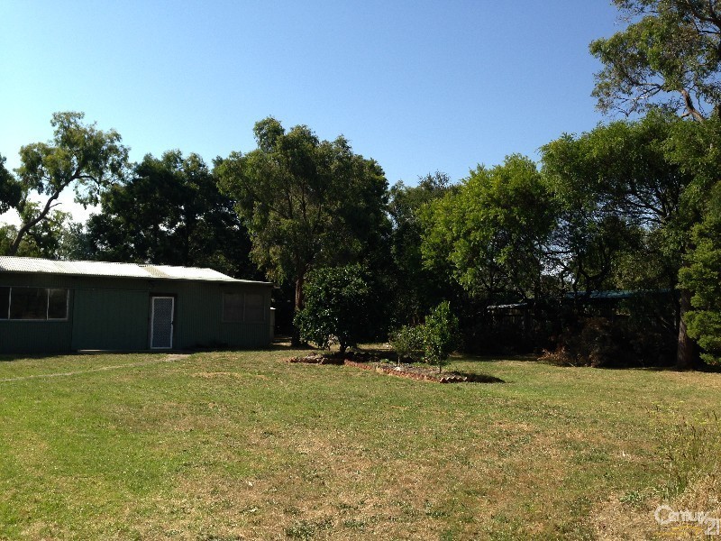 51 Urquhart Crescent, Crib Point VIC 3919