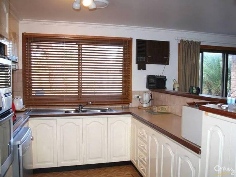 123 Victoria Street, Hastings VIC 3915