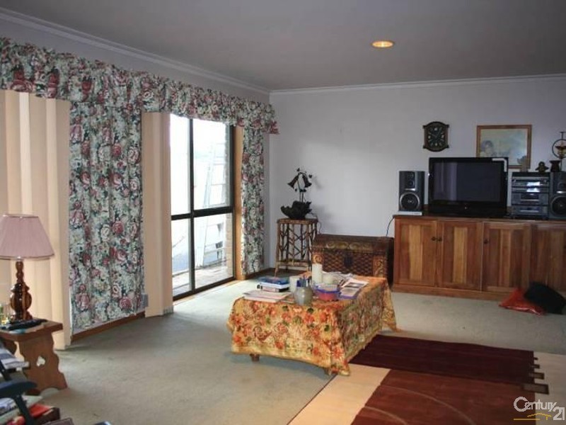 123 Victoria Street, Hastings VIC 3915