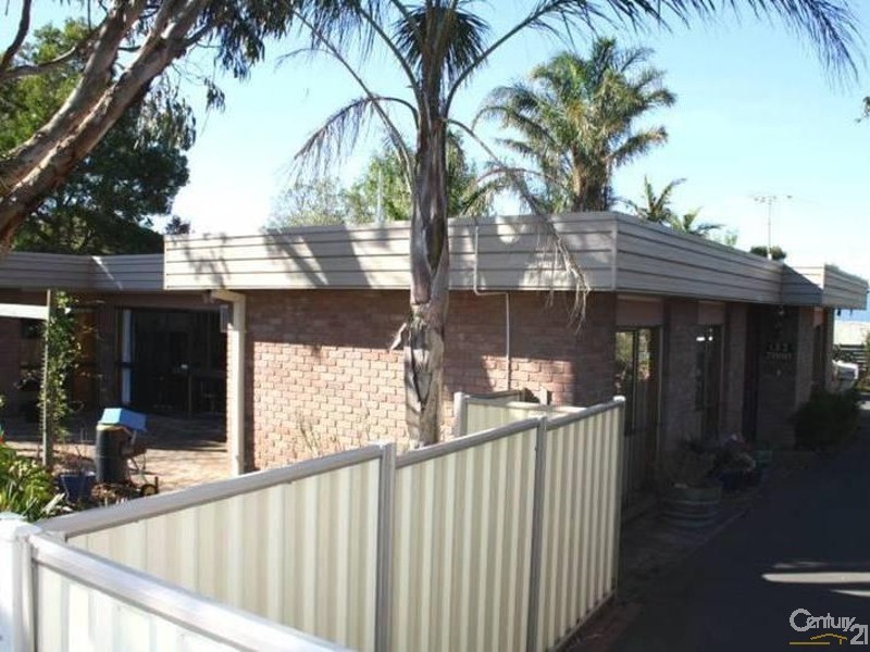 123 Victoria Street, Hastings VIC 3915