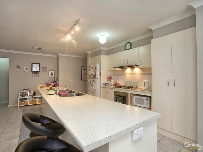 10 Mitch Court, Somerville VIC 3912