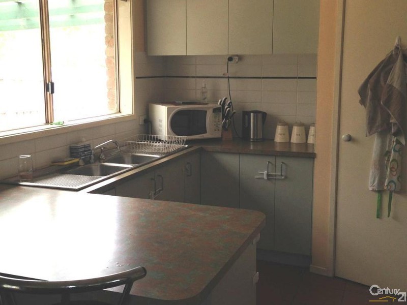 2 Morton Crescent, Bittern VIC 3918