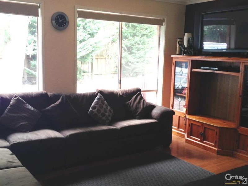 2 Morton Crescent, Bittern VIC 3918