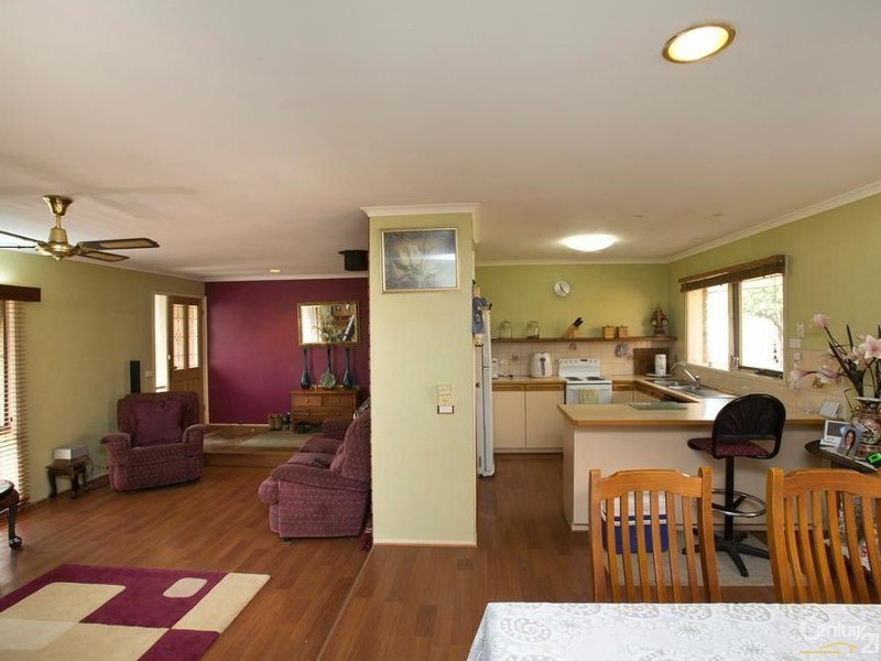 15 Flinders Street, Bittern VIC 3918